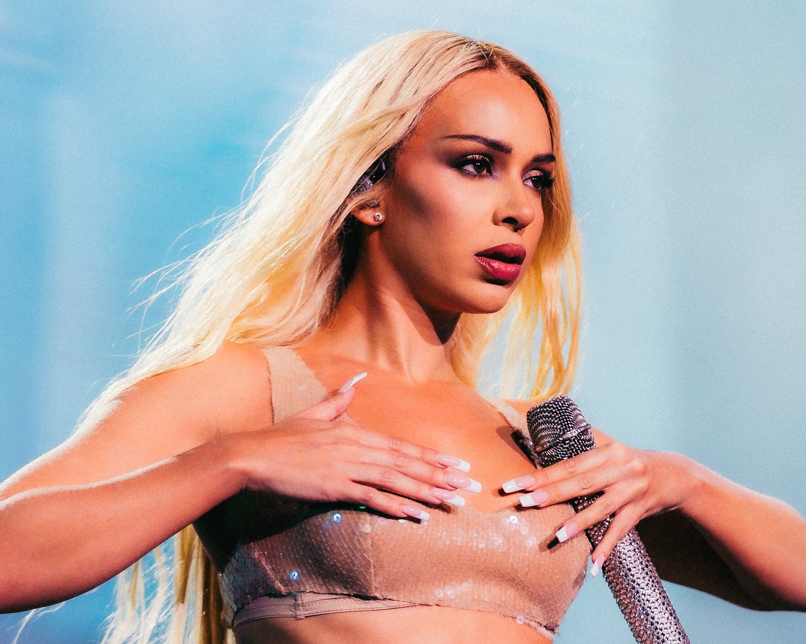 Bad Gyal: Más Cara World Tour