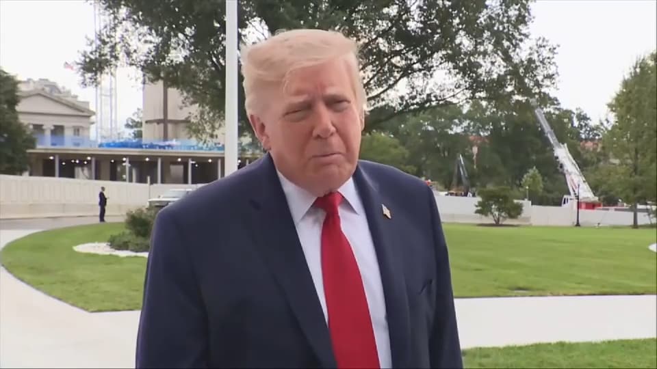 Trump casts his midterm ballot early in Florida